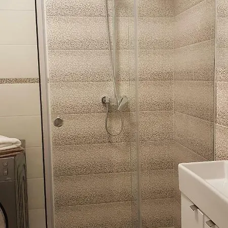 Lima Deluxe *