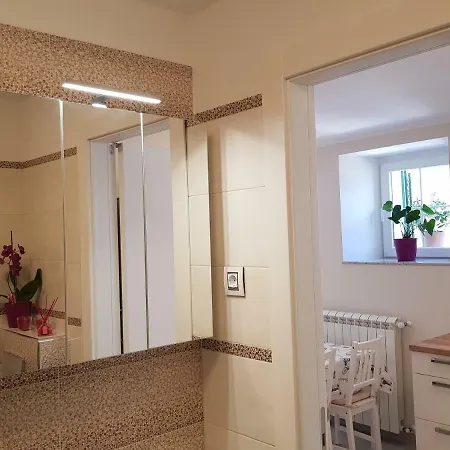 Lima Deluxe Apartament *