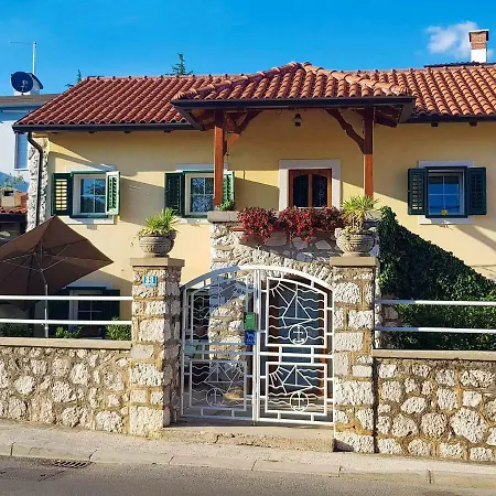 Lima Deluxe * Kostrena